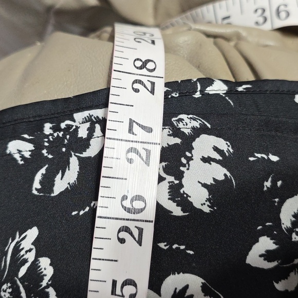 Lauren Ralph Lauren Womens Blouse Black White Floral Button Up Lightweight Sz L - Picture 9 of 11